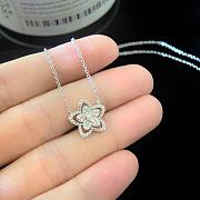 Graff Wild Flower Diamond Pendant - 2