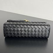 Bottega Veneta Andiamo Clutch 25 Black 24x13.5x7cm - 3