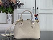 Louis Vuitton Alma BB Cream 23.5x17.5x11.5cm - 3