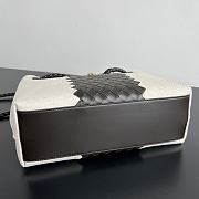 Bottega Veneta Andiamo Natural 32x25x11cm - 3