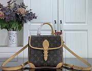 Louis Vuitton Diane Backpack PM 21x21.5x9cm - 1
