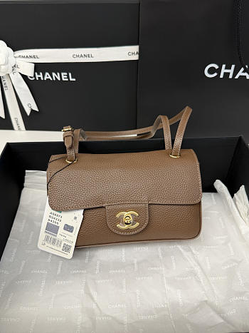 Chanel 26B Maxi mini Brown Gold 20x13x6cm