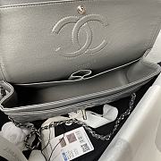 Chanel Flap Bag Grey Lambskin silver 25cm - 2