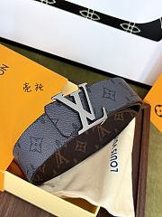 Louis Vuitton initiales Monogram Midnight 40mm Reversible Belt - 2