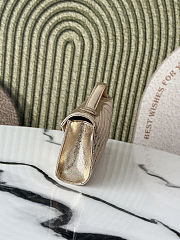 Chanel Pouch Bag Gold 25x13x6.5cm - 5