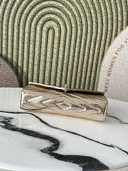 Chanel Pouch Bag Gold 25x13x6.5cm - 4