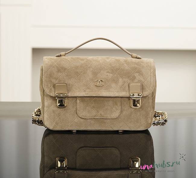  Chanel 26B Suede Calfskin Backpack 26x17x8.5cm - 1