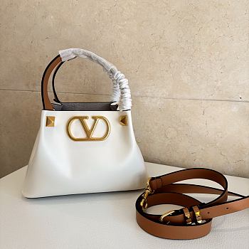 Valentino Garavani vlogo signature handbag white - 25x18x12cm