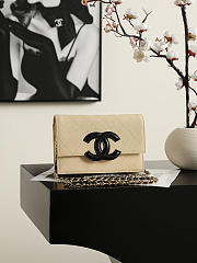 Chanel Wallet on chain calfskin Beige - 19x12x3.5cm - 1