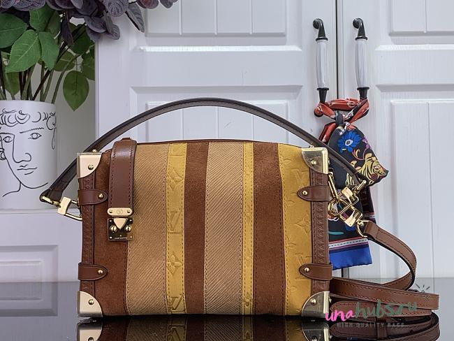 Louis Vuitton Side Trunk MM Tan 23.5x16x8.5cm - Unahubs - 1