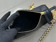 Chloe Chateau Treasure Shoulder Bag in Leather Black 21x8cm - 3