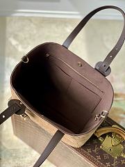 Louis Vuitton All In One Beige Trench 40x22x15cm - 3