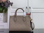 Louis Vuitton OnTheGo Soft PM Tourterelle 24.5x19x11cm - 3